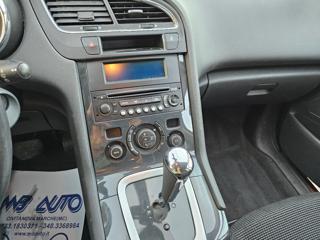 PEUGEOT 5008 usata, con Controllo trazione