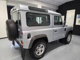 LAND ROVER Defender usata, con Chiusura centralizzata