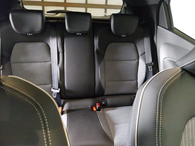 RENAULT Clio usata, con Fari LED