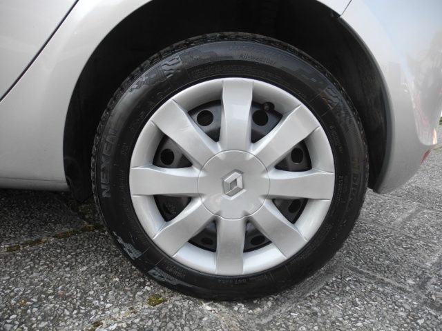 RENAULT Clio usata 49