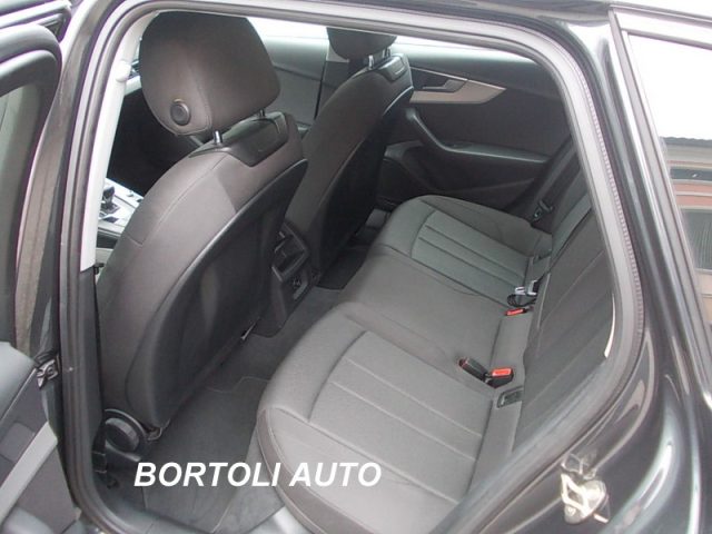 AUDI A4 usata, con Chiusura centralizzata