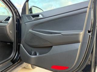 HYUNDAI Tucson usata 27