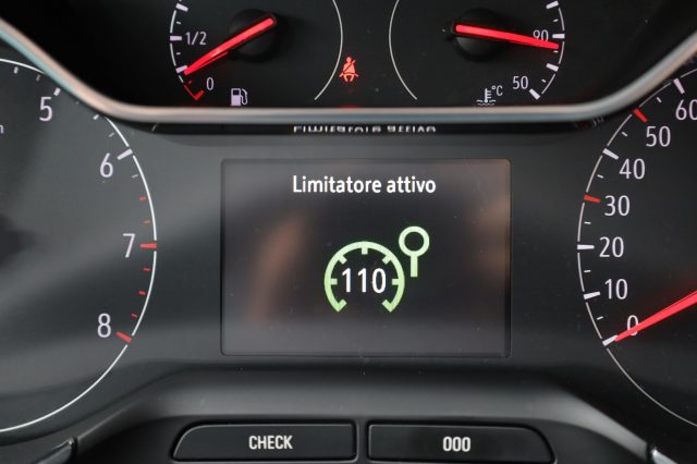 OPEL Crossland X usata, con Sensore di pioggia