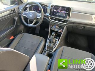 VOLKSWAGEN T-Roc usata, con Autoradio