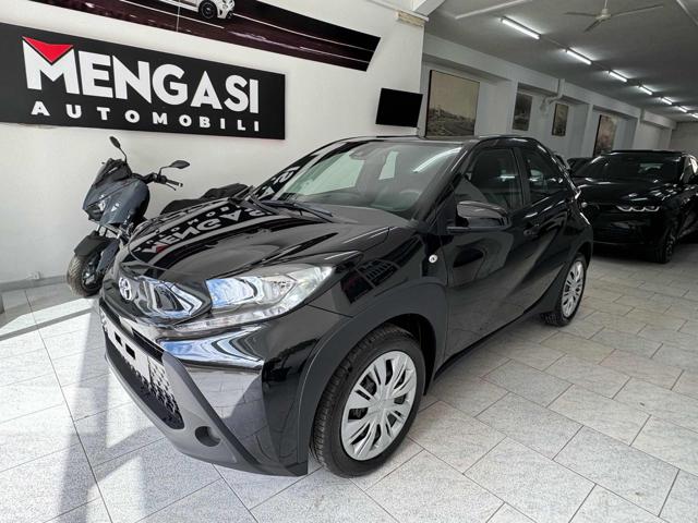 TOYOTA Aygo X usata, con Autoradio