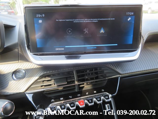 PEUGEOT 208 usata, con USB