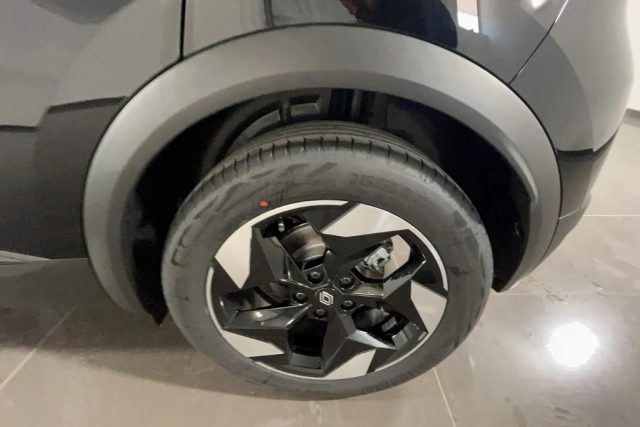 RENAULT Captur usata, con Boardcomputer