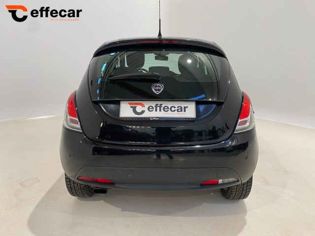 LANCIA Ypsilon usata, con Autoradio
