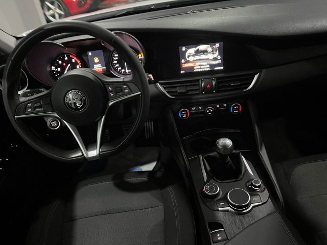 ALFA ROMEO Giulia usata, con Autoradio