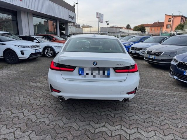 BMW 330 usata, con Alzacristalli elettrici