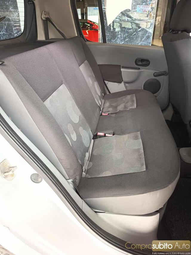 RENAULT Modus usata 17