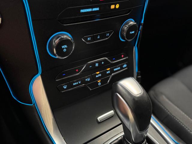 FORD S-Max usata, con Park Distance Control