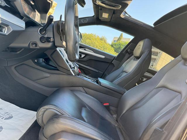 LAMBORGHINI Urus usata, con Sound system