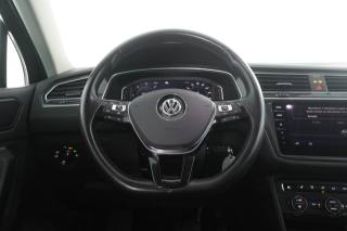 VOLKSWAGEN Tiguan usata 11