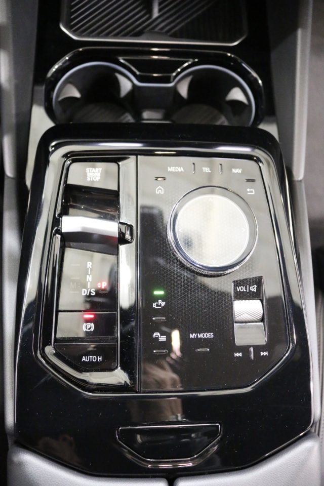 BMW 520 usata, con Portellone posteriore elettrico