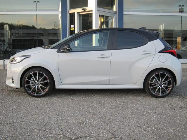 TOYOTA Yaris usata, con Boardcomputer