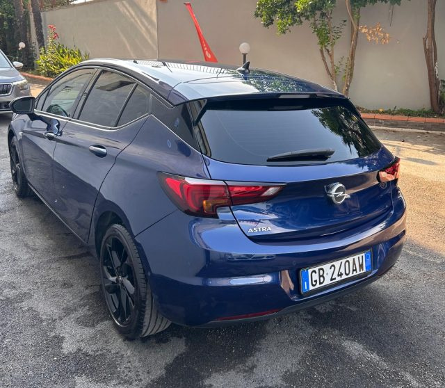 OPEL Astra usata, con Alzacristalli elettrici