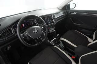 VOLKSWAGEN T-Roc usata 1