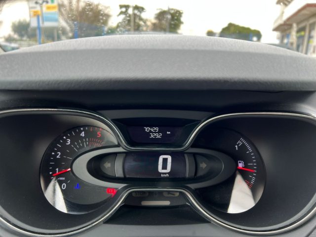 RENAULT Captur usata 16