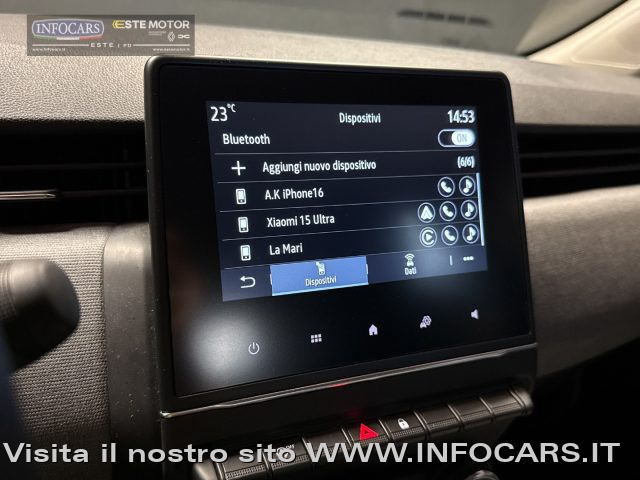 RENAULT Clio usata, con Volante in pelle