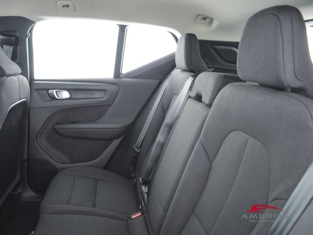 VOLVO XC40 usata 9