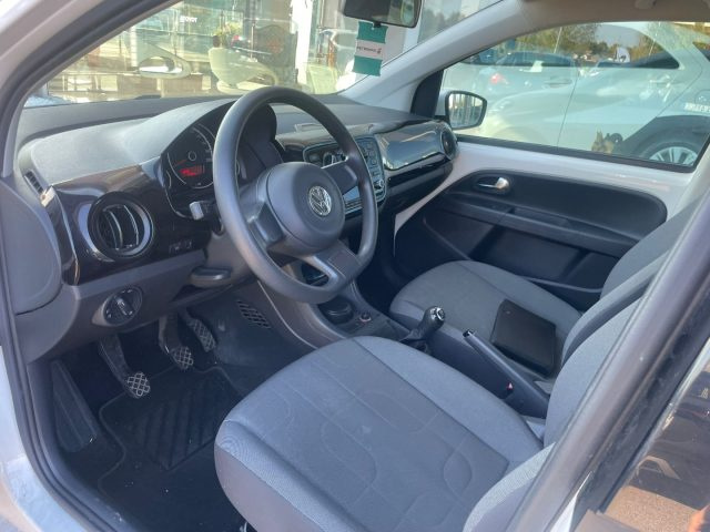 VOLKSWAGEN up! usata, con Servosterzo