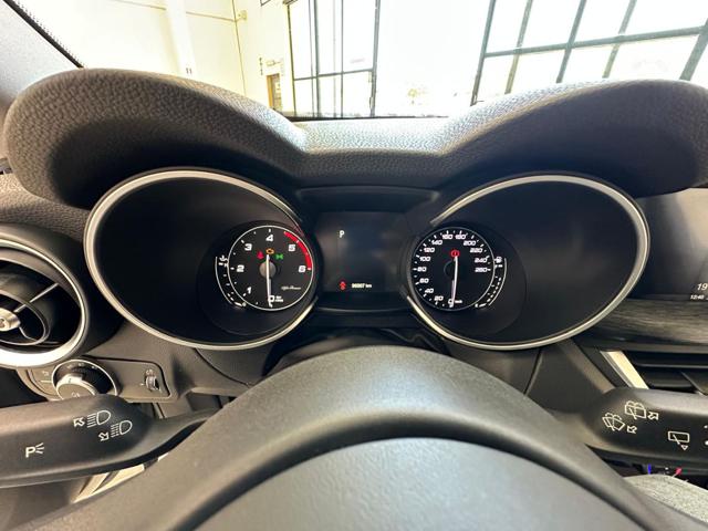 ALFA ROMEO Stelvio usata 25