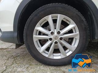 NISSAN Qashqai usata, con Fendinebbia