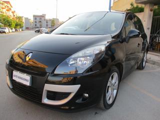 RENAULT Scenic usata, con Airbag