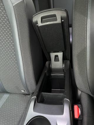 PEUGEOT 2008 usata, con Bluetooth