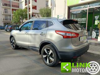 NISSAN Qashqai usata, con Monitoraggio pressione pneumatici