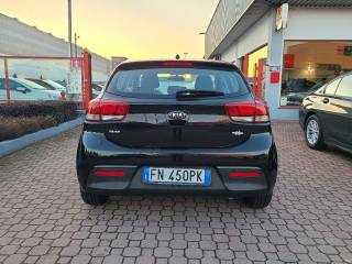 KIA Rio usata, con Airbag Passeggero