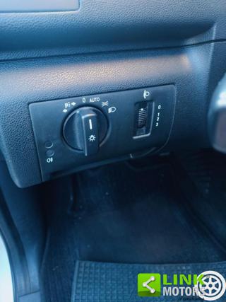MERCEDES-BENZ A 160 usata, con Park Distance Control