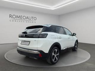 PEUGEOT 3008 usata, con Autoradio
