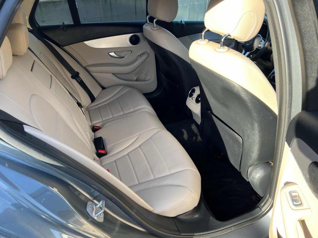 MERCEDES-BENZ C 300 usata, con Fendinebbia