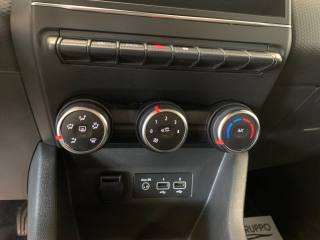 RENAULT Clio usata, con Controllo elettronico della corsia