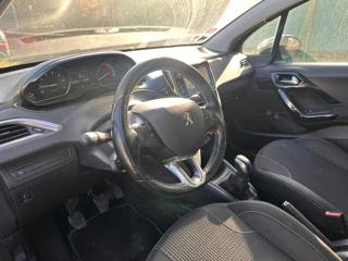 PEUGEOT 208 usata, con Boardcomputer