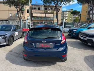 FORD Fiesta usata, con Autoradio