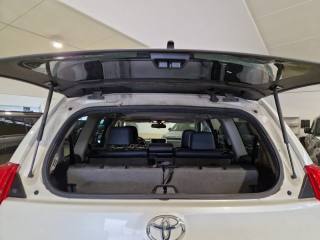 TOYOTA Land Cruiser usata, con Volante multifunzione