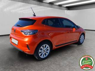 RENAULT Clio usata, con Autoradio