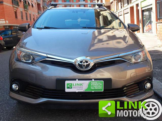 TOYOTA Auris usata, con Airbag laterali