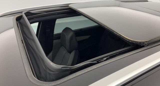 PEUGEOT 5008 usata, con Cruise Control