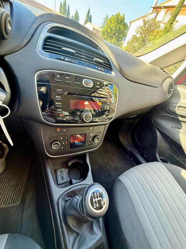 FIAT Punto usata, con Isofix