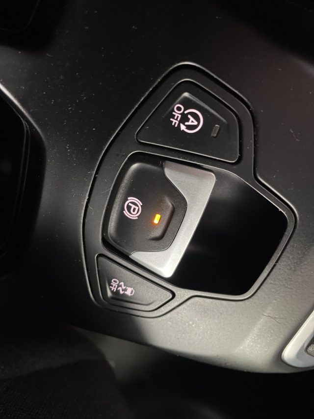 JEEP Renegade usata, con Specchietti laterali elettrici
