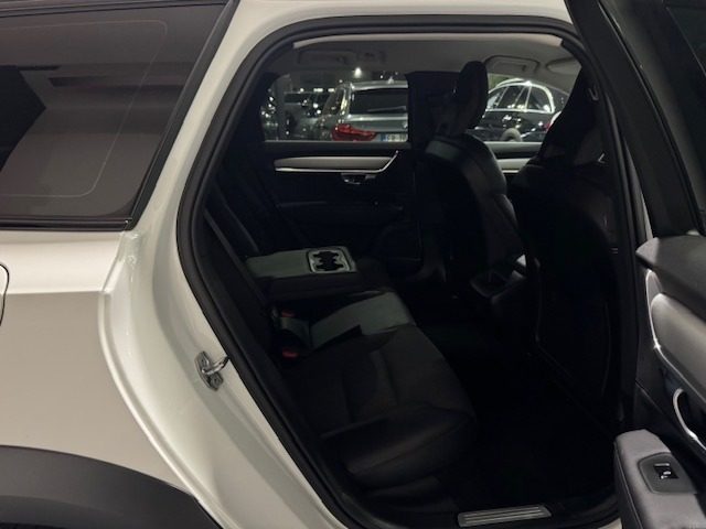 VOLVO V90 Cross Country usata, con Lettore CD