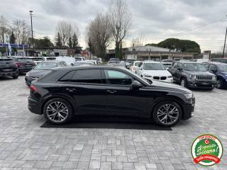 AUDI Q8 usata, con Climatizzatore