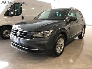 VOLKSWAGEN Tiguan usata, con Airbag