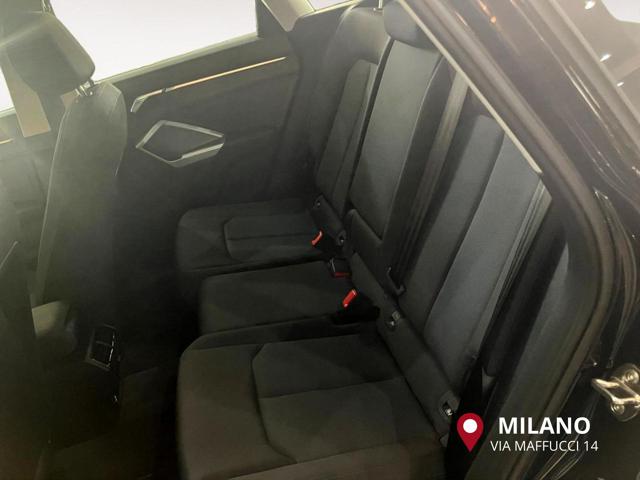 AUDI Q3 usata, con Park Distance Control