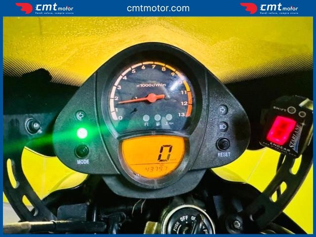 KAWASAKI ER-6N usata 4