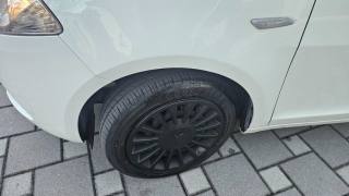 LANCIA Ypsilon usata, con Climatizzatore